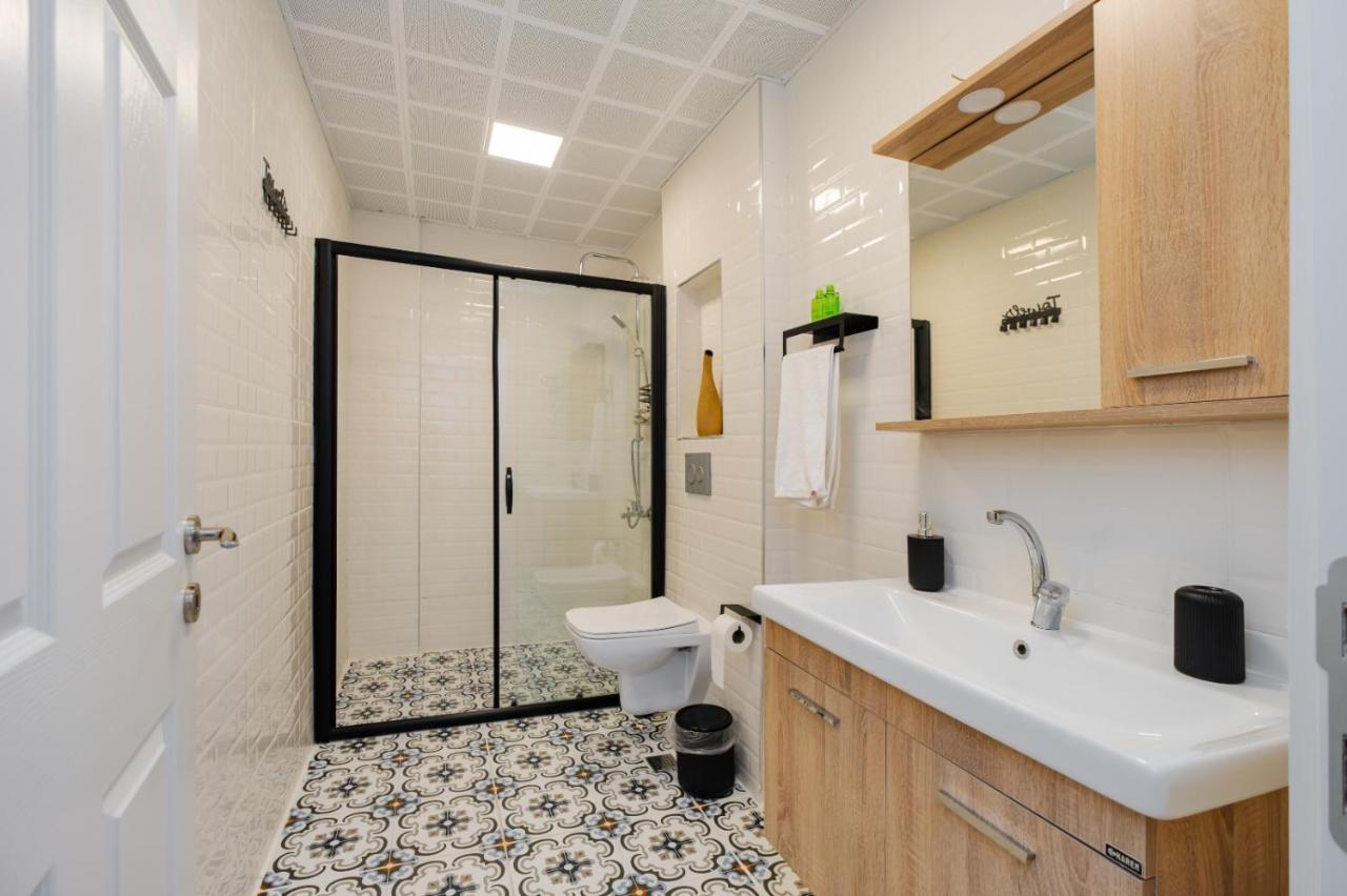 Mel Town Bed & Breakfast Antalya Exterior photo